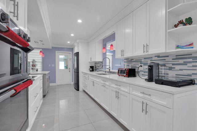 140 Possum Pass, West Palm Beach, FL 33413