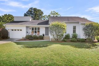1502 Candlewood Drive, Mount Pleasant, SC 29464