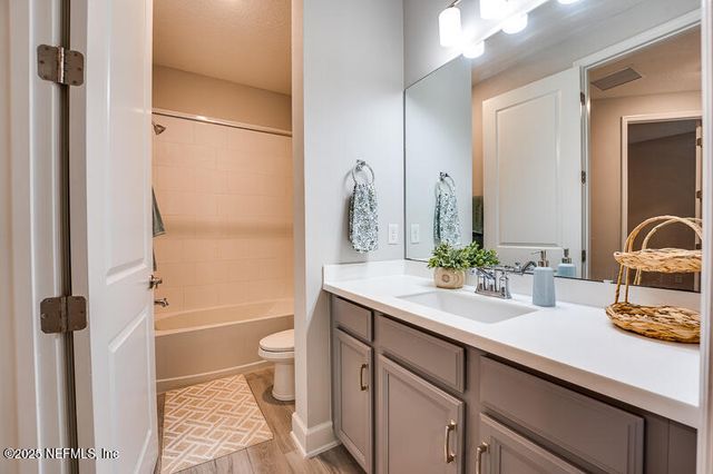 11484 GULLY Court, Jacksonville, FL 32256