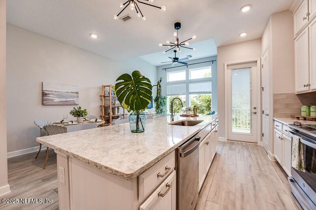 11484 GULLY Court, Jacksonville, FL 32256
