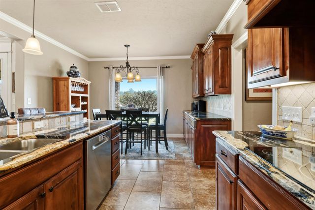 165 Highland Blvd, Hallsville, TX 75650