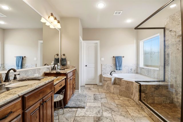 165 Highland Blvd, Hallsville, TX 75650