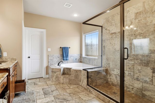 165 Highland Blvd, Hallsville, TX 75650