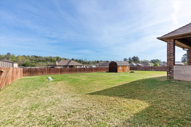 165 Highland Blvd, Hallsville, TX 75650