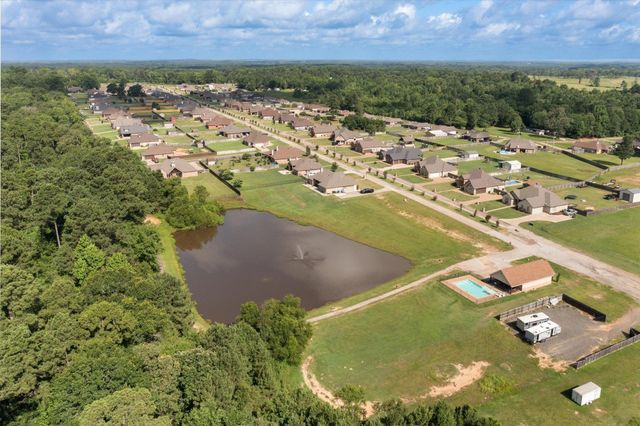 165 Highland Blvd, Hallsville, TX 75650