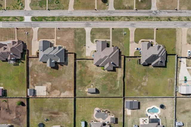 165 Highland Blvd, Hallsville, TX 75650