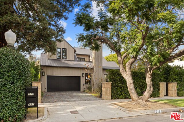 719 San Lorenzo Street, Santa Monica, CA 90402