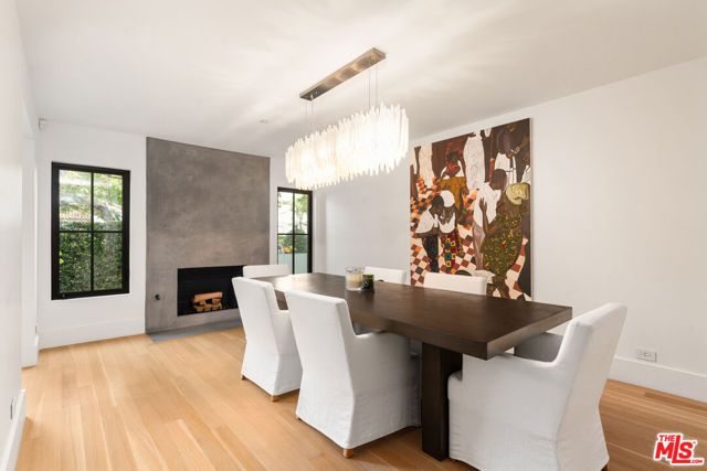 719 San Lorenzo Street, Santa Monica, CA 90402