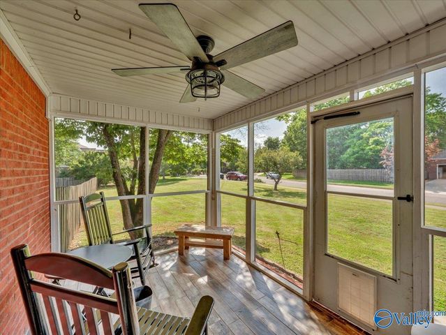 100 Bridle Bend Court, Huntsville, AL 35811