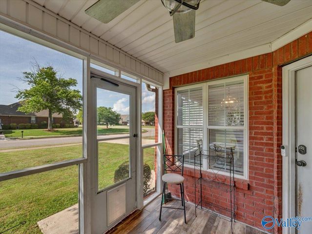100 Bridle Bend Court, Huntsville, AL 35811