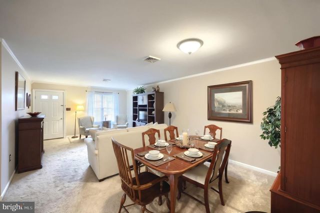 657 KYLE RD, York, PA 17404
