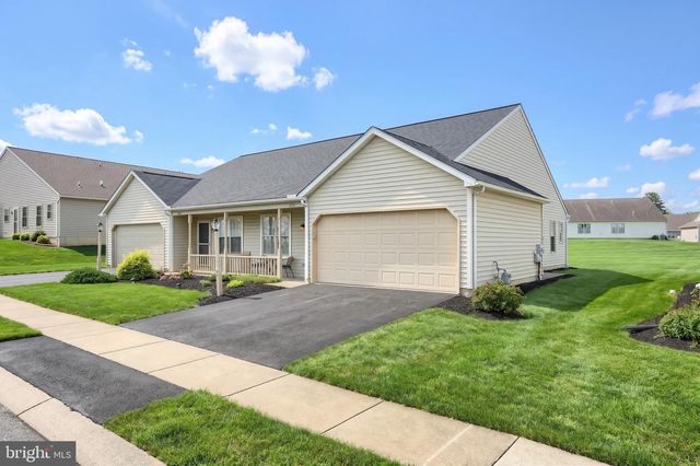 657 KYLE RD, York, PA 17404