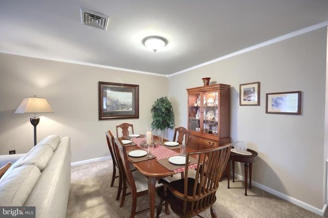 657 KYLE RD, York, PA 17404