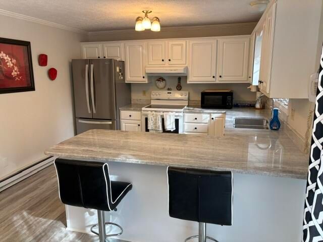 567 Main Street, Mashpee, MA 02649