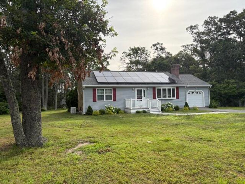 567 Main Street, Mashpee, MA 02649