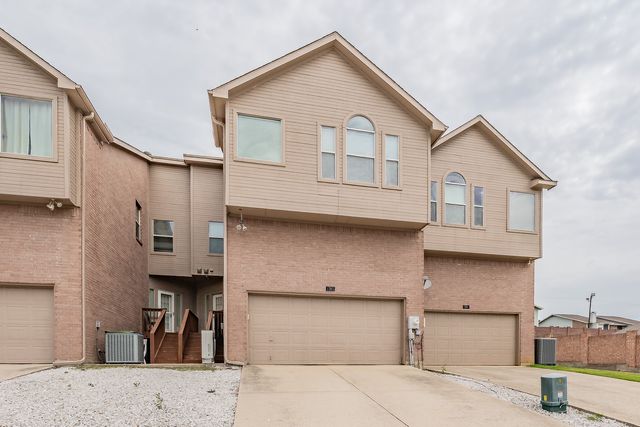 1785 Massey Drive, Lewisville, TX 75067