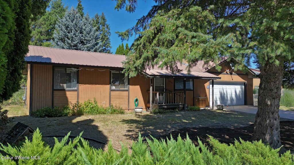 1524 Larch St, Sandpoint, ID 83864