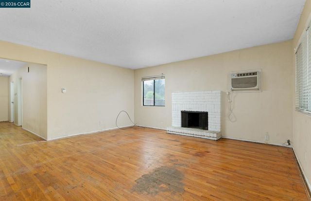 5074 Black Oak Rd, Concord, CA 94521