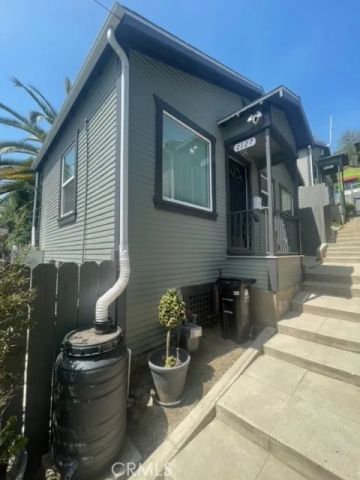 2127 Glendale Boulevard, Silver Lake, CA 90039