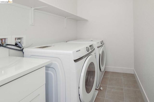 61101 Via Vicenza, San Ramon, CA 94583