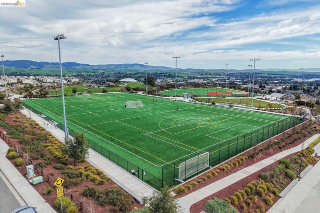 61101 Via Vicenza, San Ramon, CA 94583