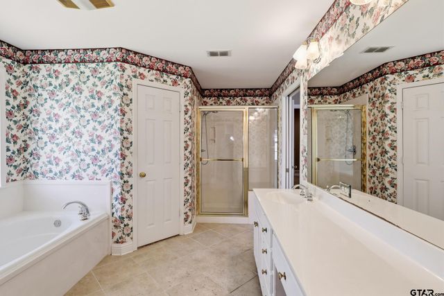 3105 Rouncival Dr., Longview, TX 75605