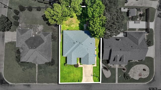 3105 Rouncival Dr., Longview, TX 75605