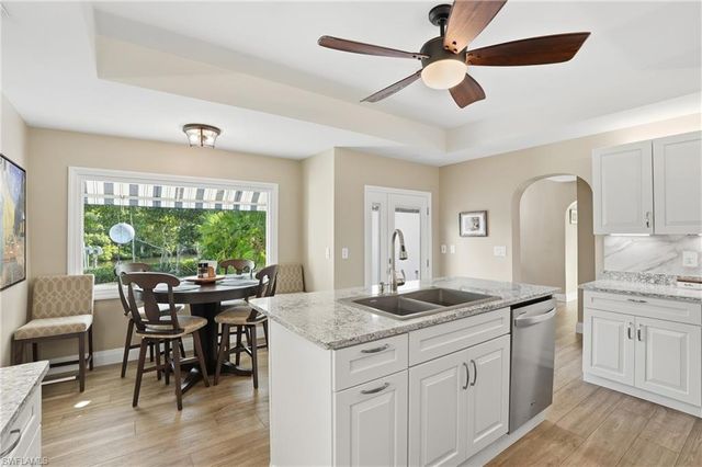 8380 Aqua Cove LN, North Fort Myers, FL 33903