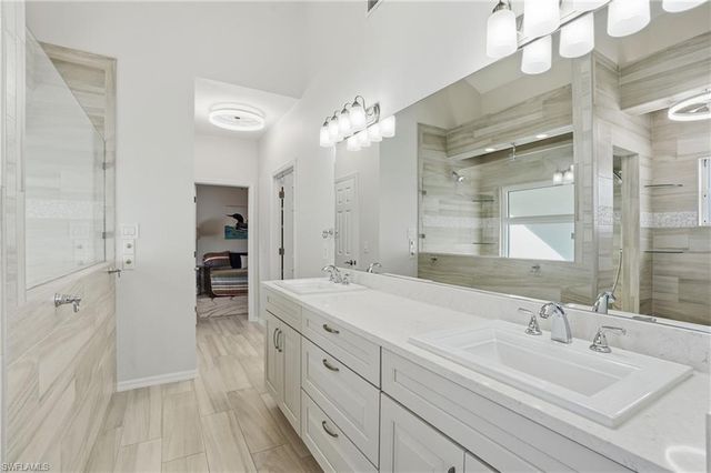 8380 Aqua Cove LN, North Fort Myers, FL 33903