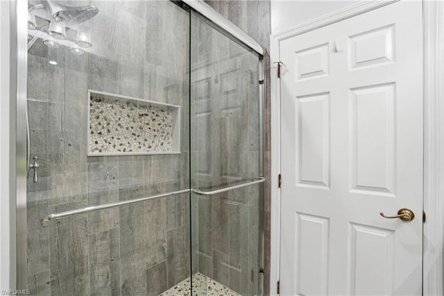 8380 Aqua Cove LN, North Fort Myers, FL 33903