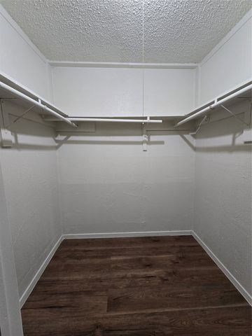 648 Penguin Drive, Dallas, TX 75241