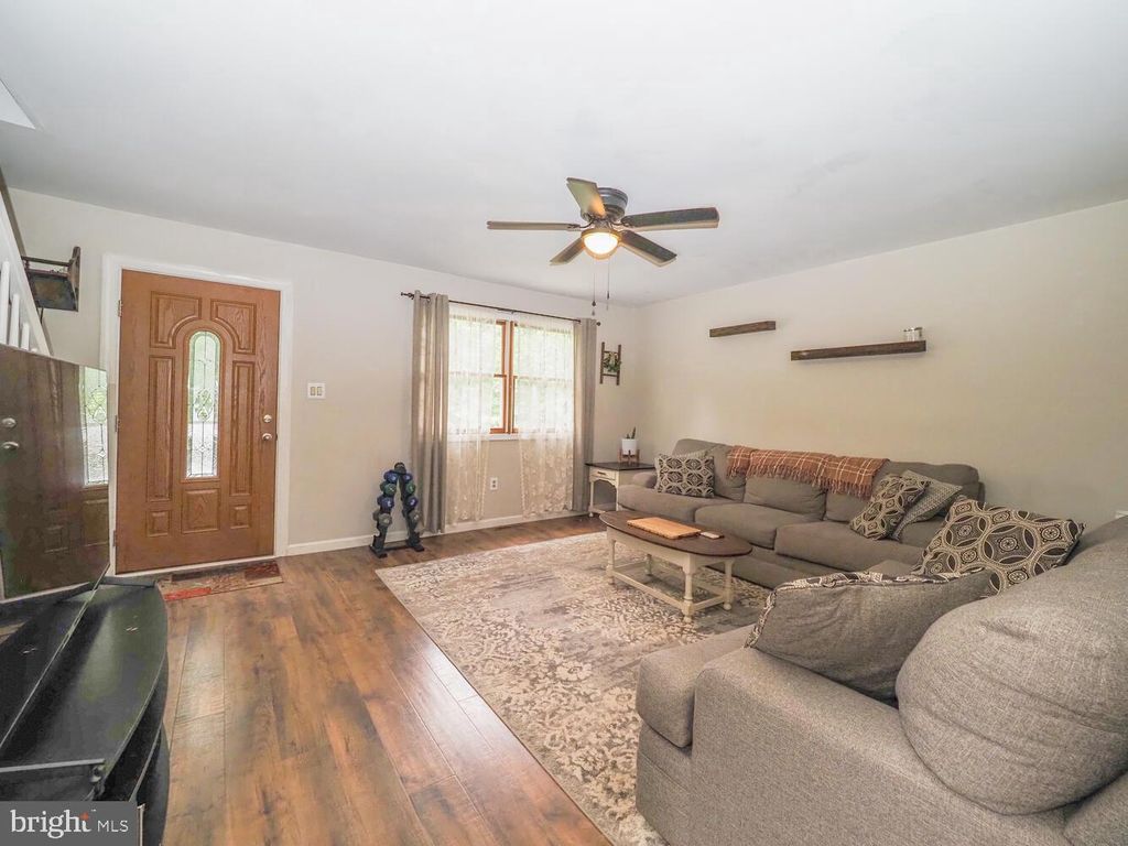 88 COLONIAL CIR, North East, MD 21901