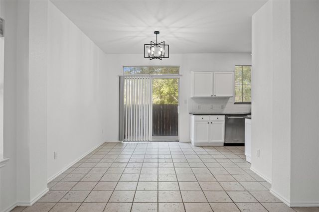 4501 Whispering Valley DR 29, Austin, TX 78727