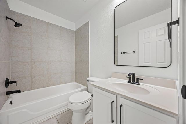 4501 Whispering Valley DR 29, Austin, TX 78727