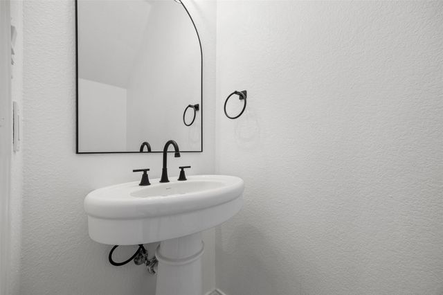 4501 Whispering Valley DR 29, Austin, TX 78727