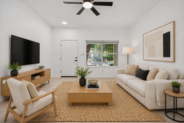 4501 Whispering Valley DR 29, Austin, TX 78727