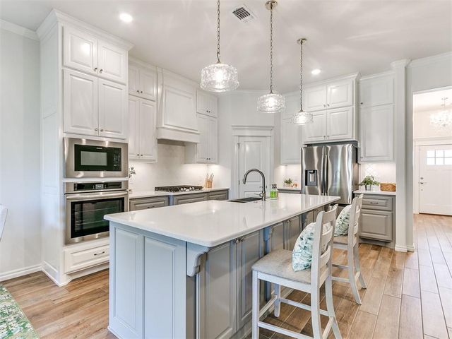 12413 SW 30th Street, Yukon, OK 73099