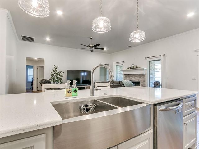 12413 SW 30th Street, Yukon, OK 73099