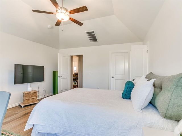 12413 SW 30th Street, Yukon, OK 73099