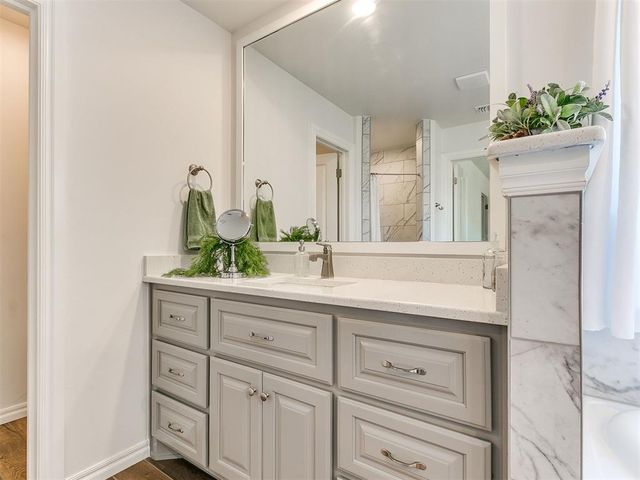 12413 SW 30th Street, Yukon, OK 73099