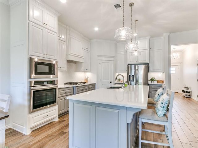 12413 SW 30th Street, Yukon, OK 73099