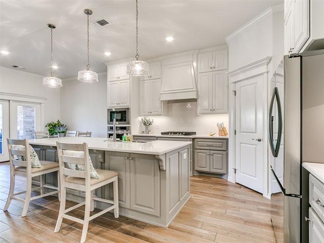 12413 SW 30th Street, Yukon, OK 73099