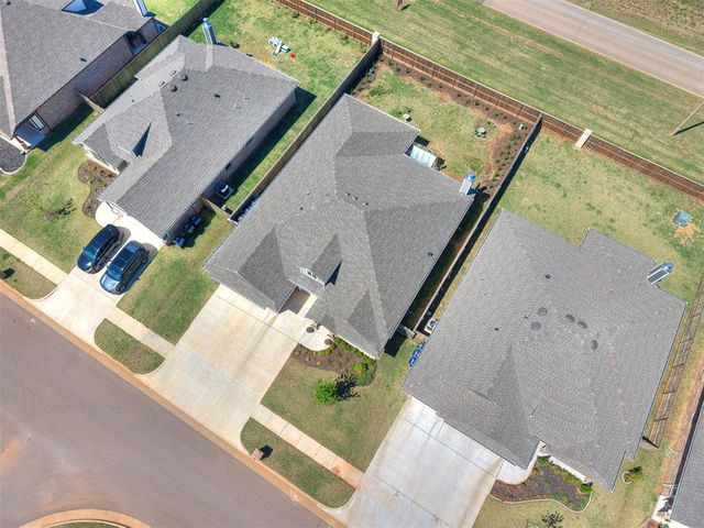 12413 SW 30th Street, Yukon, OK 73099