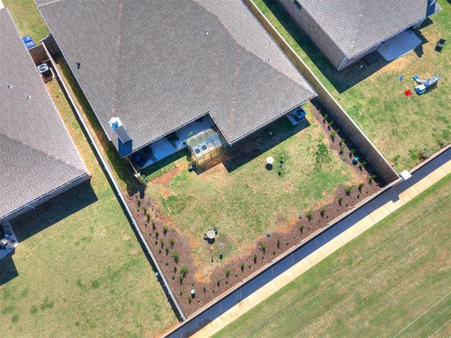 12413 SW 30th Street, Yukon, OK 73099