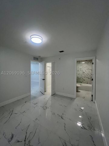 1860 NW 19th St 201, Miami, FL 33125