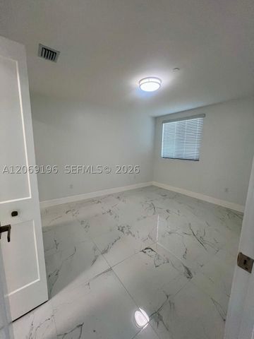 1860 NW 19th St 201, Miami, FL 33125