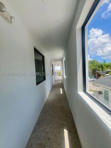 1860 NW 19th St 201, Miami, FL 33125