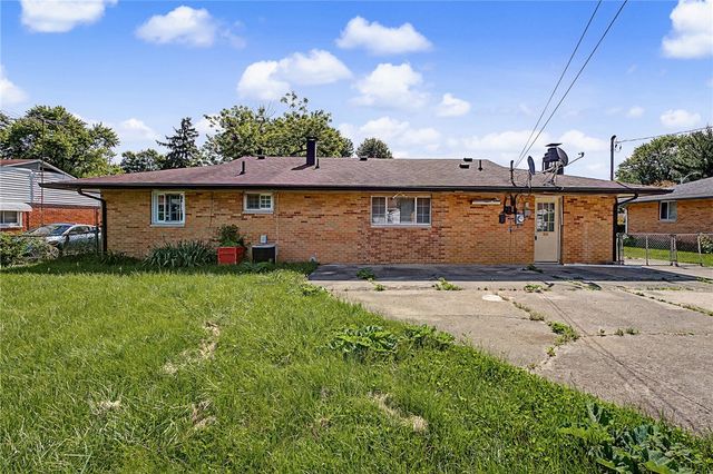 11 Hillgard Street, Trotwood, OH 45426