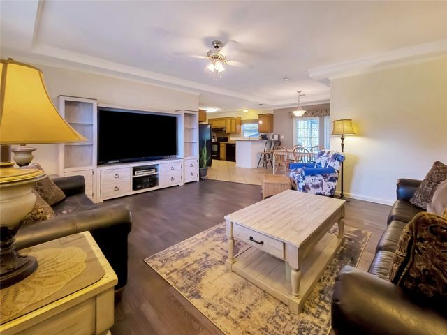 210 N Avenue B, Knox City, TX 79529