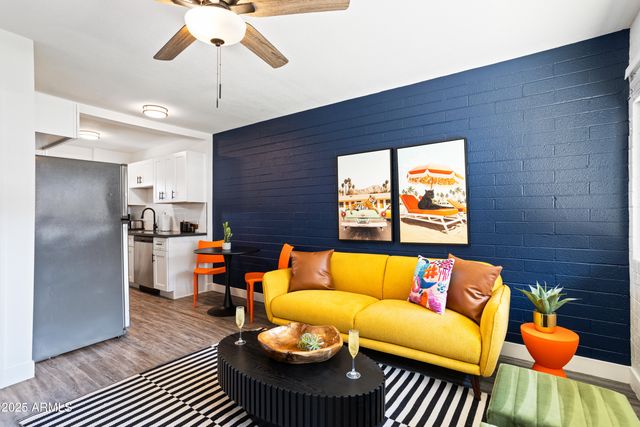 4534 N 74th Street 3, Scottsdale, AZ 85251